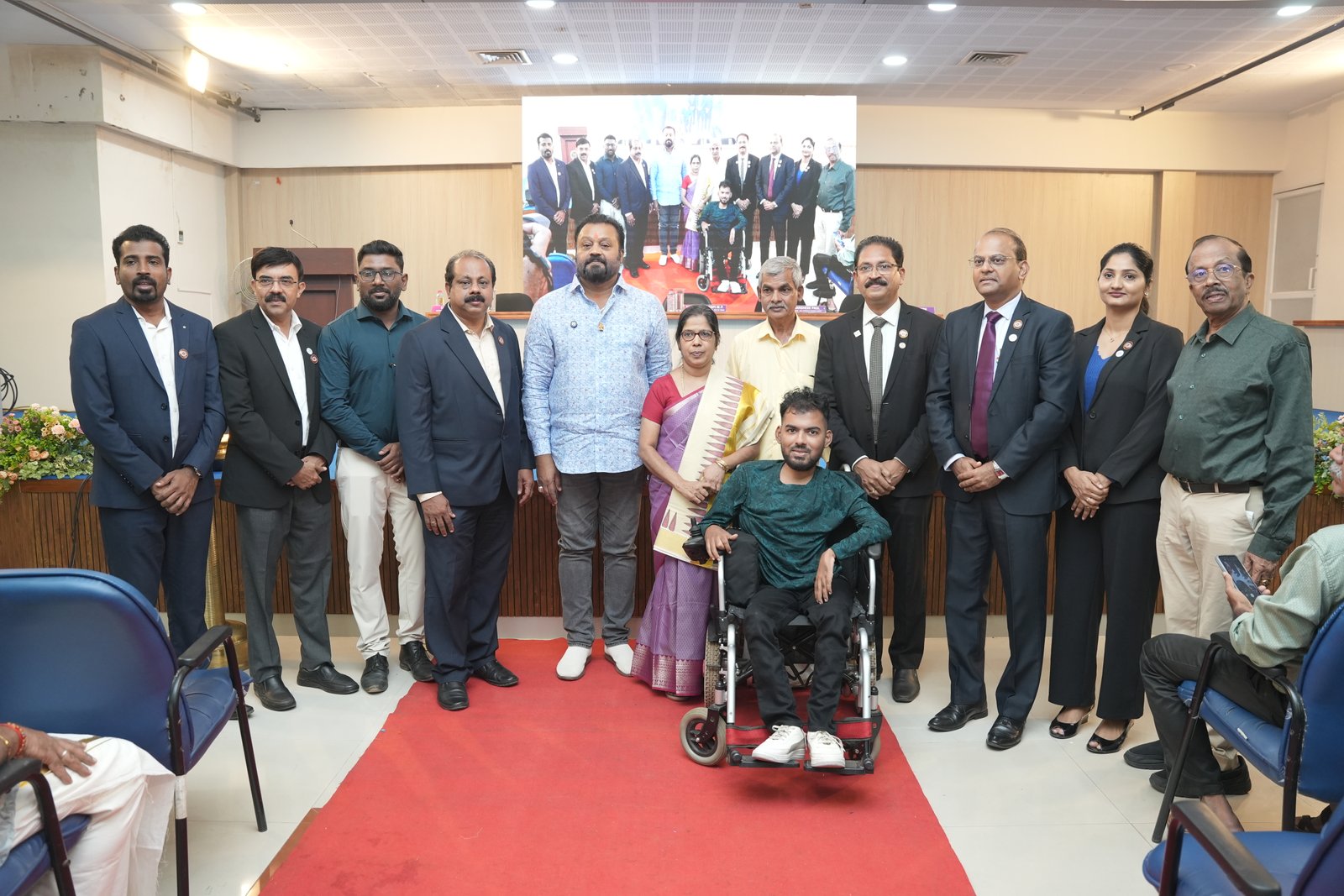 HONOURING CA.SREEKUMAR BY Shri SURESH GOPI M P