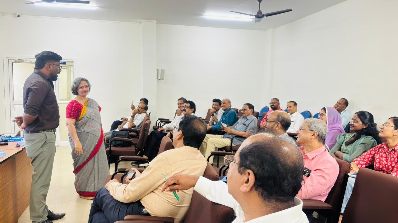 LISTENING & PRESENTATION SKILLS EMOTIONAL INTELLIGENCE