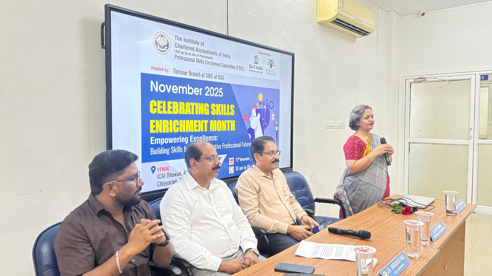 LISTENING & PRESENTATION SKILLS EMOTIONAL INTELLIGENCE